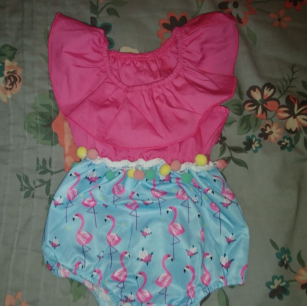 NWOT Flamingo print romper